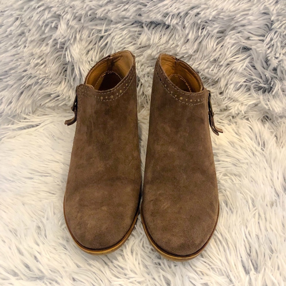 Lucky Brand Green Suede Studded Outline Bootie Leather Upper